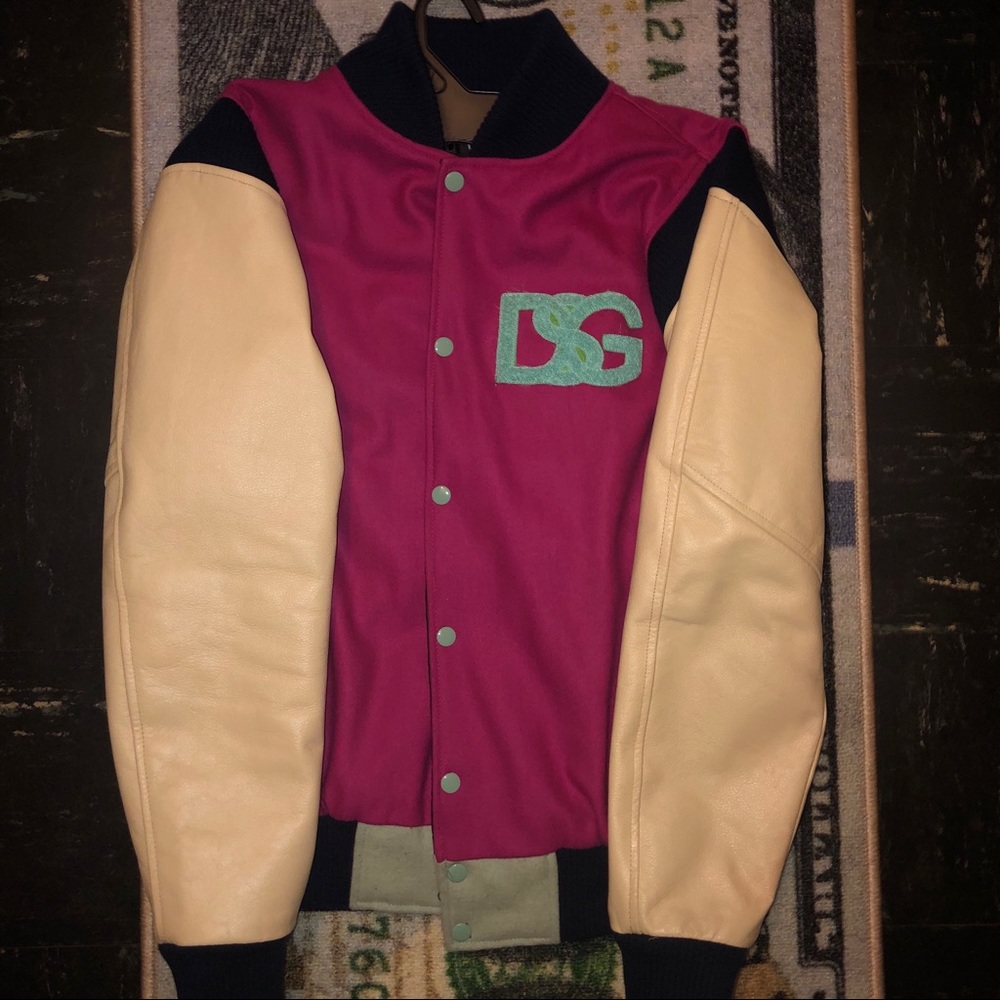 Dsg Jacket And Sweatsuit Bundle - image 1